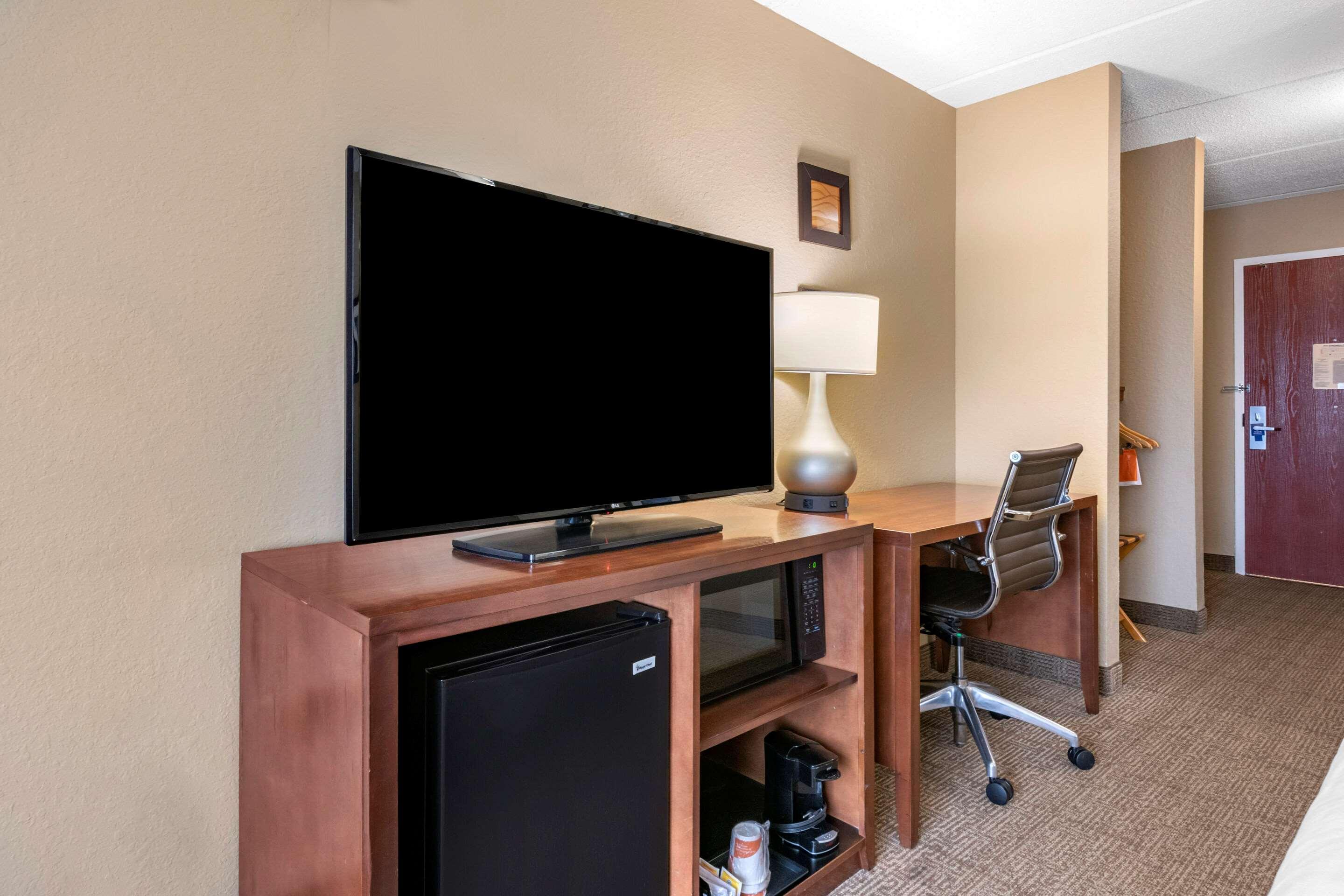 Comfort Inn & Suites Orlando North Санфорд Екстериор снимка