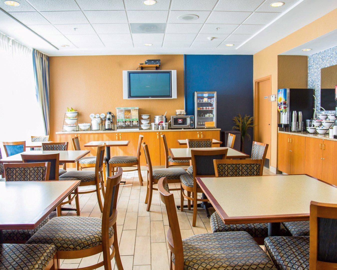 Comfort Inn & Suites Orlando North Санфорд Екстериор снимка