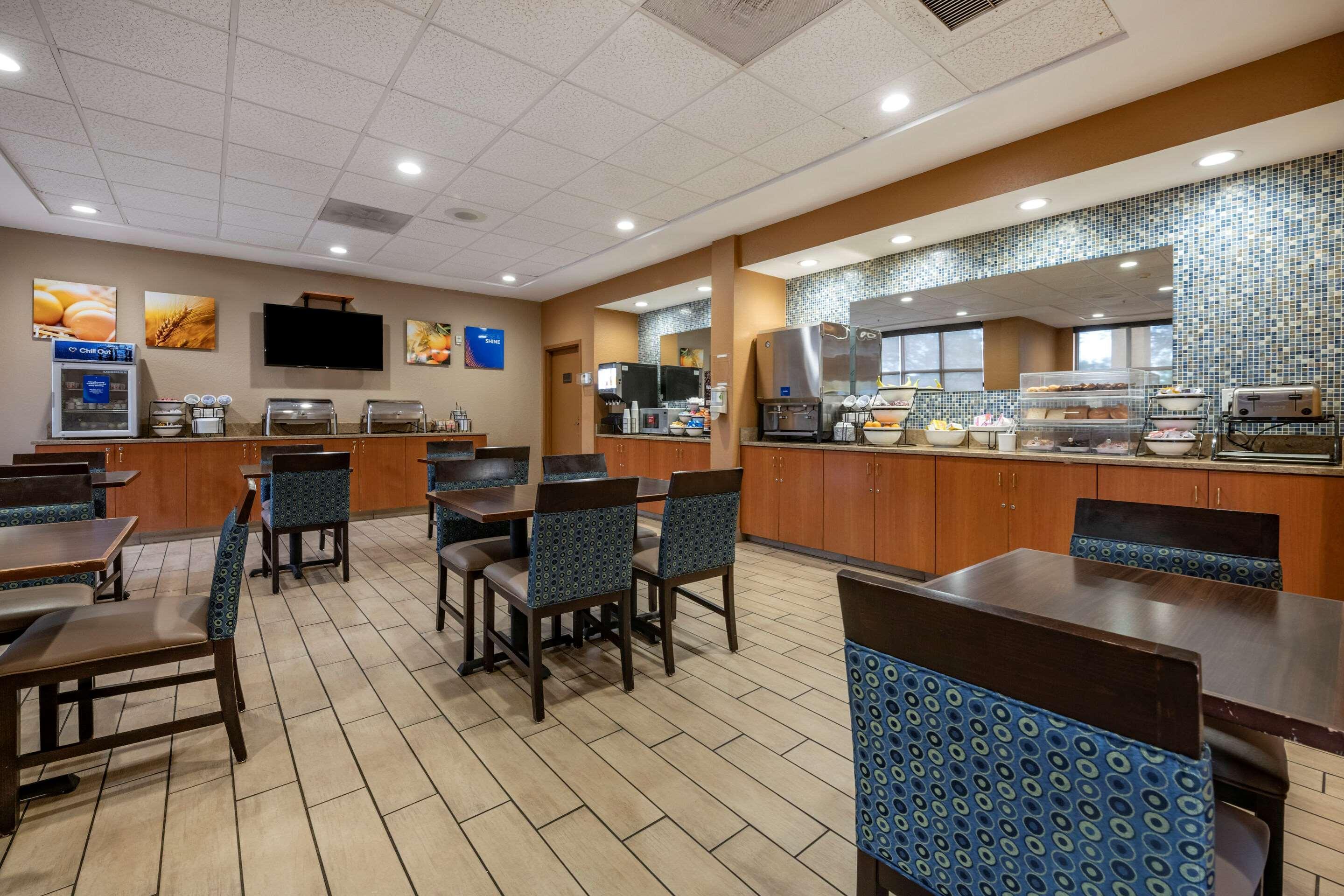 Comfort Inn & Suites Orlando North Санфорд Екстериор снимка